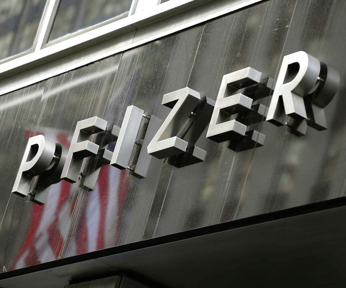 Pharmaceutical giant Pfizer announced fourth-quarter earnings that missed analyst expectations. Net income in the fourth quarter was $775 million, compared with a loss of $172 million in the year-ago period.
