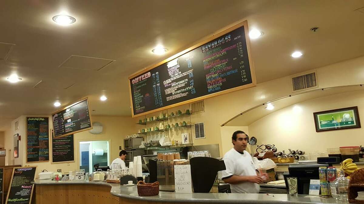 Yelp says these are the best spots to grab juice, acai bowls and