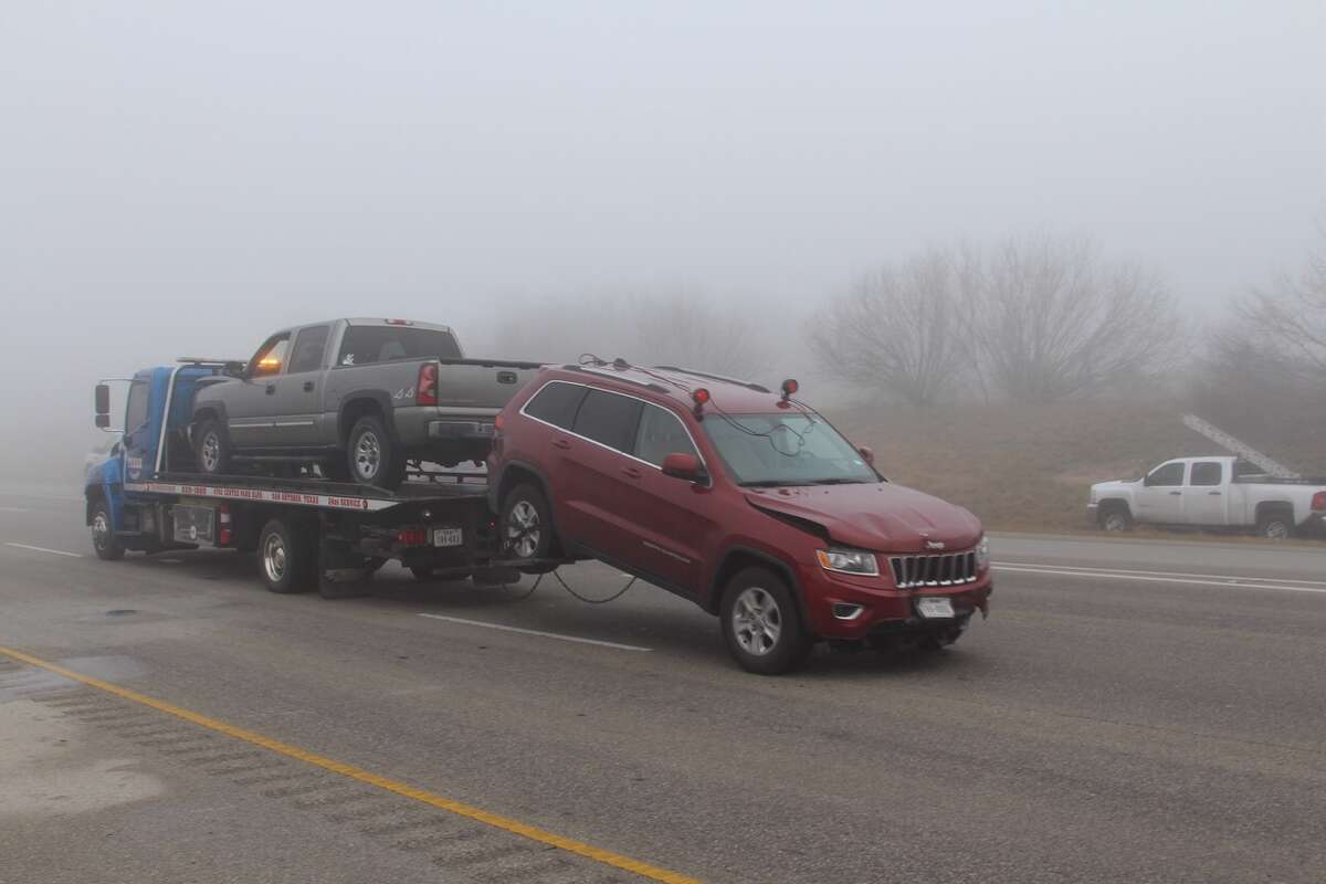 Major Accident Involving 18 Wheelers, Up To 20 Vehicles Shuts Down I-37 ...