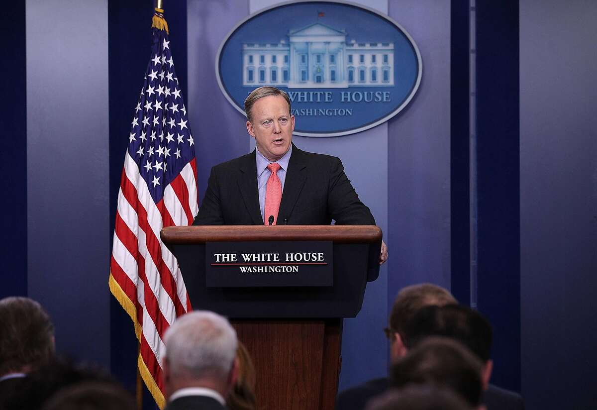 White House Press Secretary Sean Spicer speaks during the daily press briefing at the James Brady Press Briefing Room of the White House January 31, 2017 in Washington, DC. 