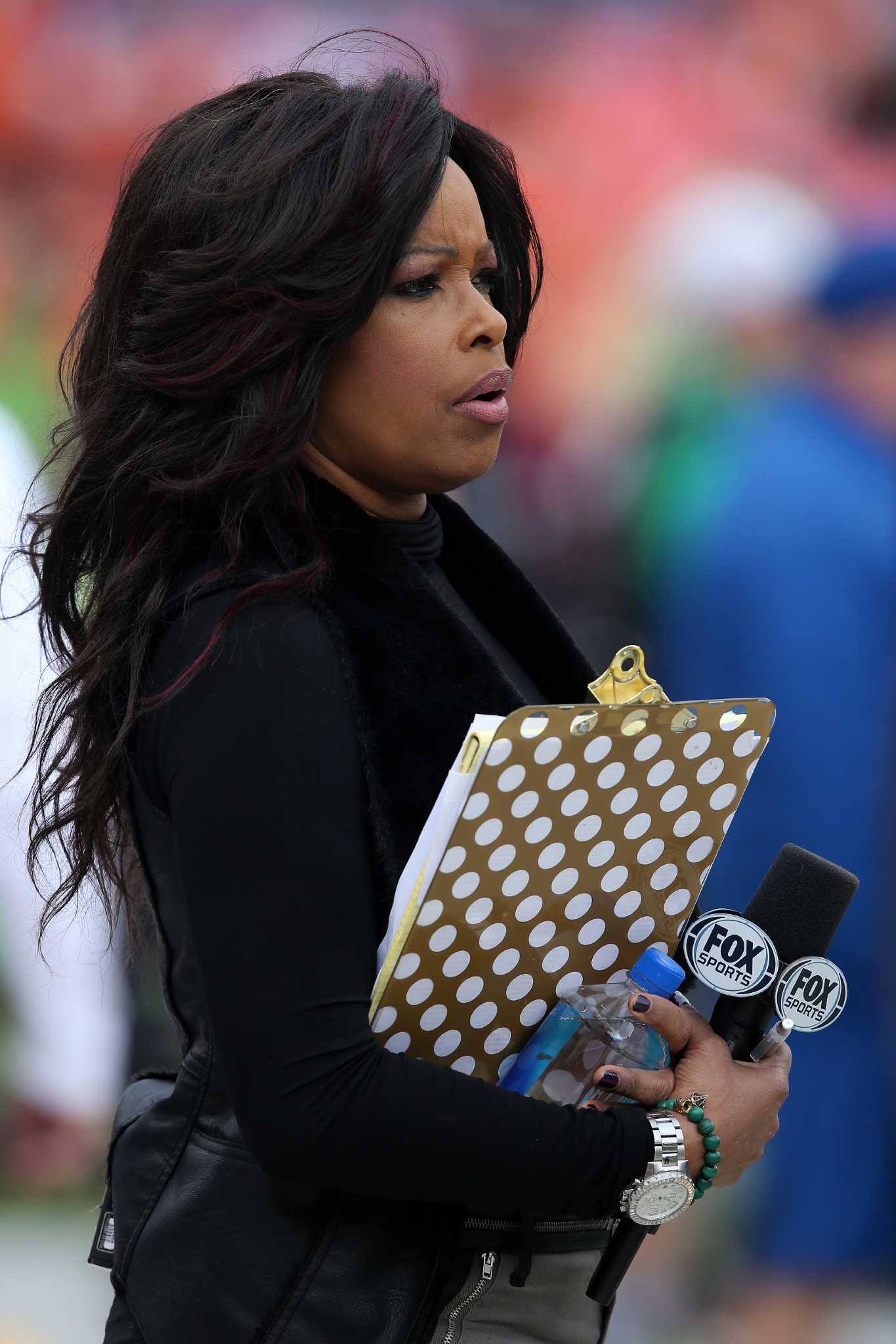 Fox Sports reporter Pam Oliver worked at KHOU (Channel 11) in the early 199...
