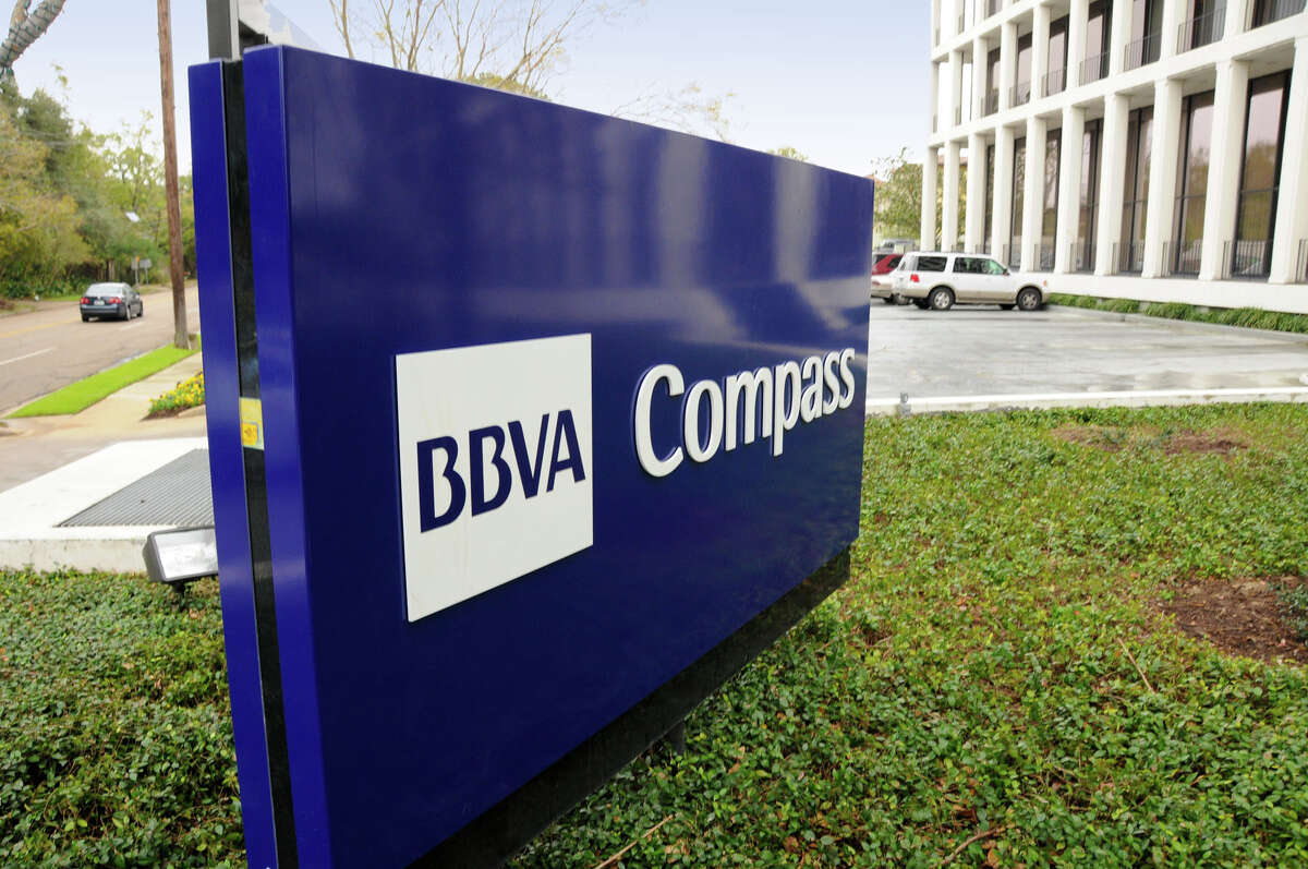 BBVA Compass Bancshares on Wednesday reported net income of $89.4 million for the fourth quarter, down 2 percent from $91.6 million during the same period in 2015.