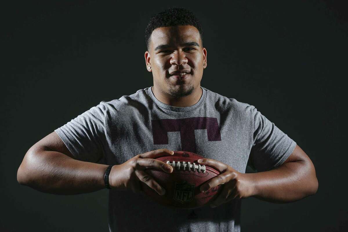 Texas A&M offensive line recruit Grayson Reed poses for a portrait on Jan. 22, 2017 in Houston.