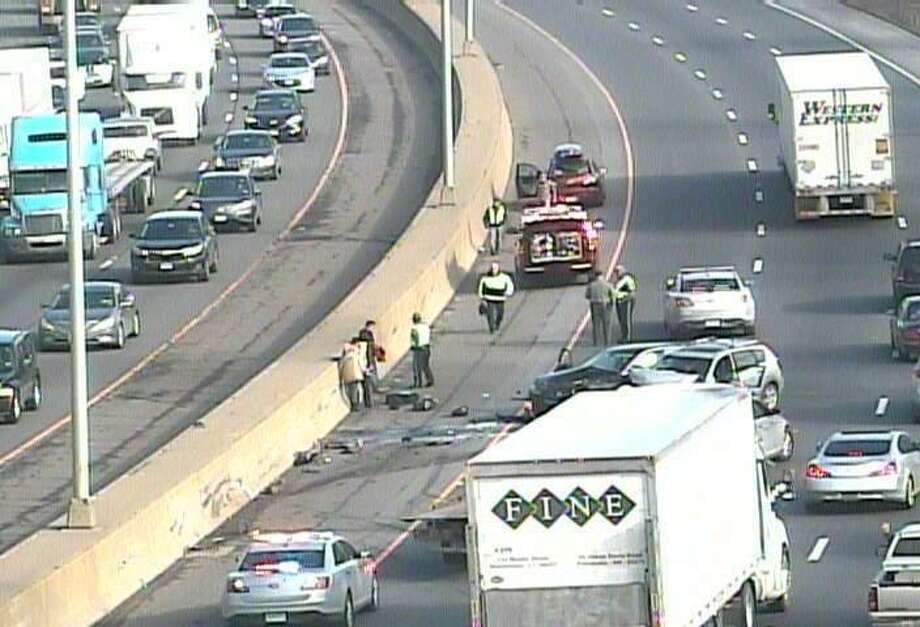 Lanes Reopen After Multi Vehicle Crash On I95 Connecticut Post 7309