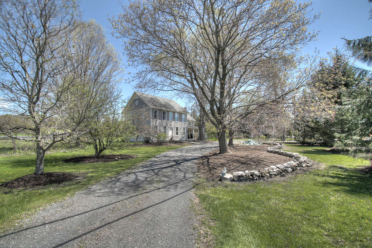 House of the Week Farmhouse in Hillsdale