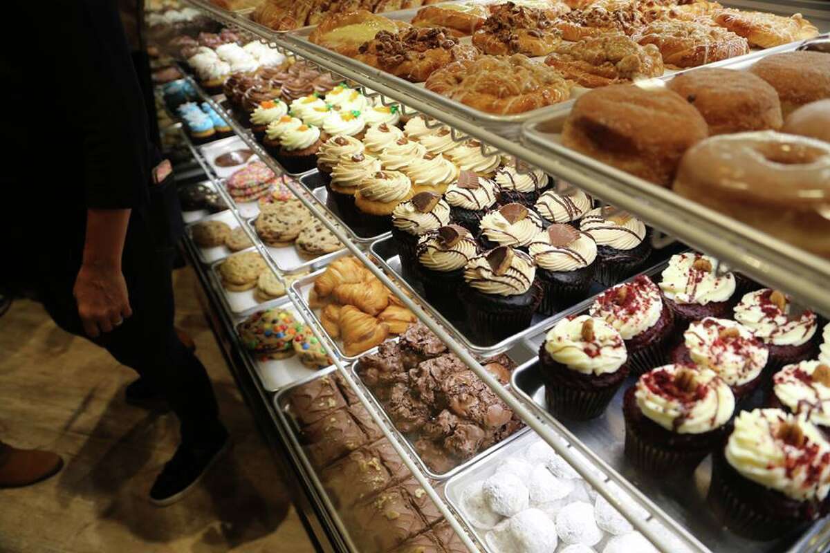 Carlo's Bakery opening in The Woodlands tainted by