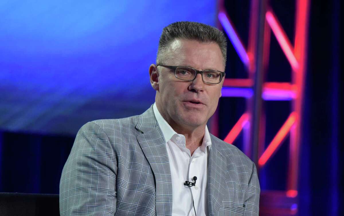 Howie Long - Fox Sports Press Pass