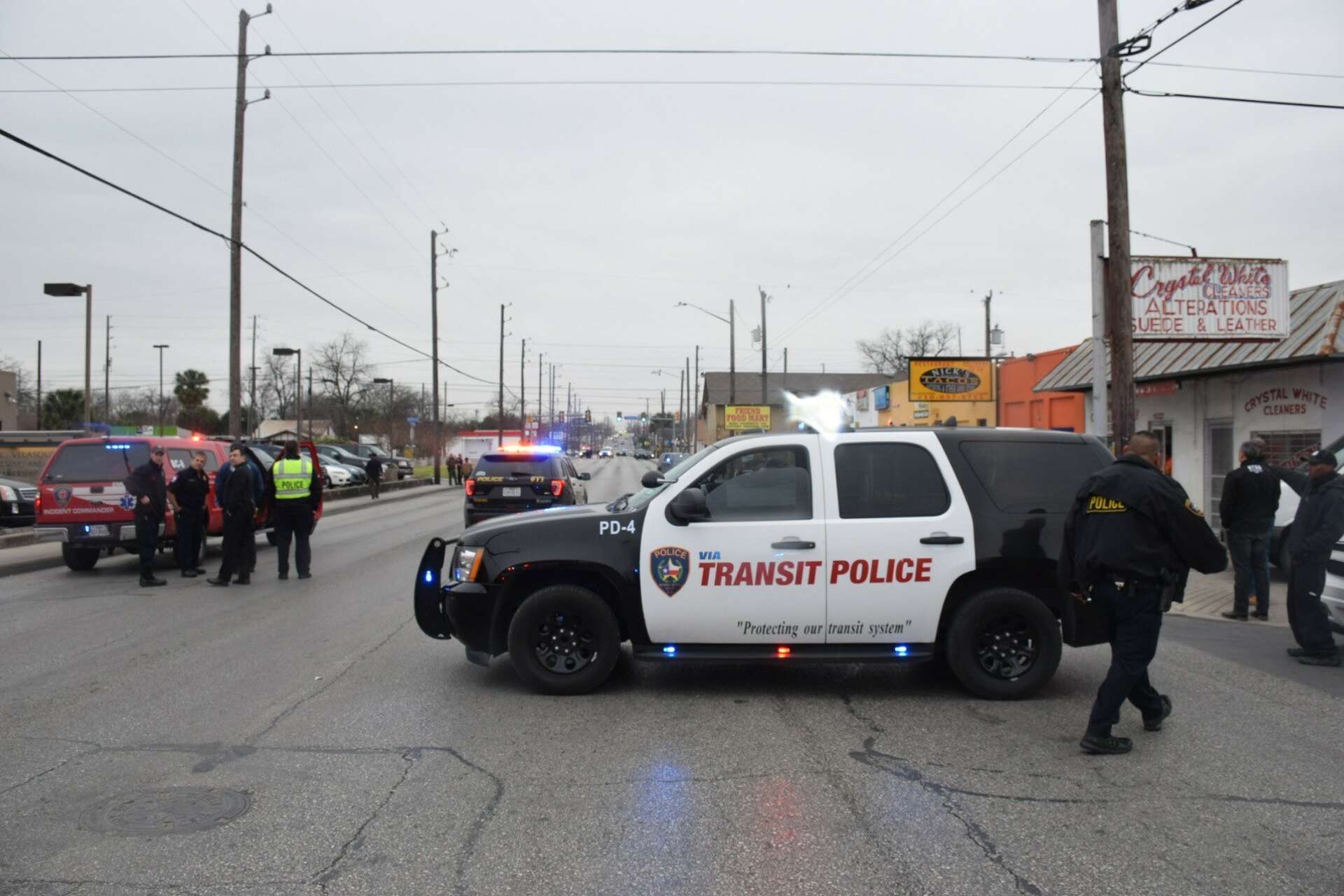 Bomb squad, K-9 units clear scene after reports of suspicious bag