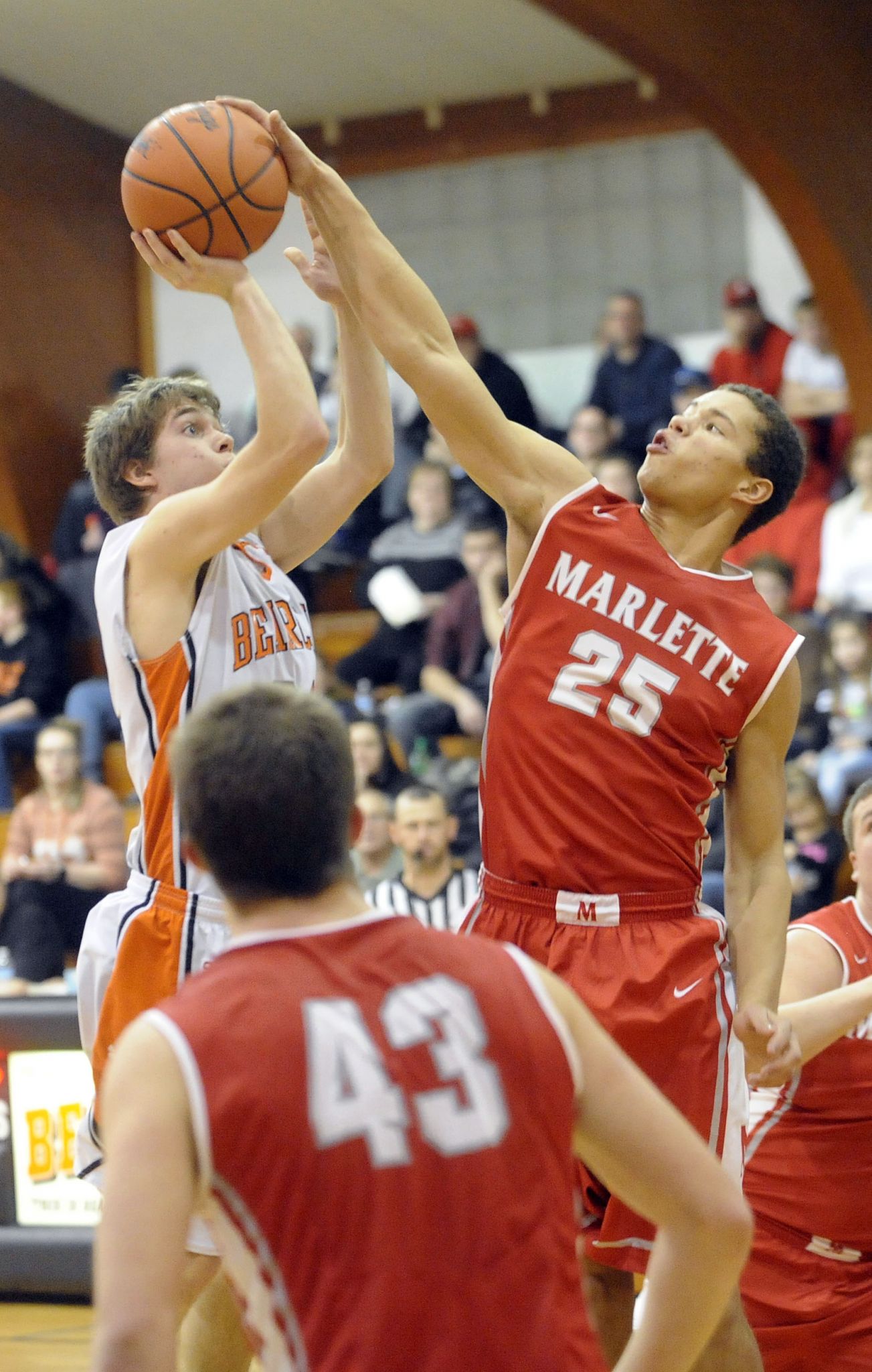 Area Basketball Marlette holds off Ubly