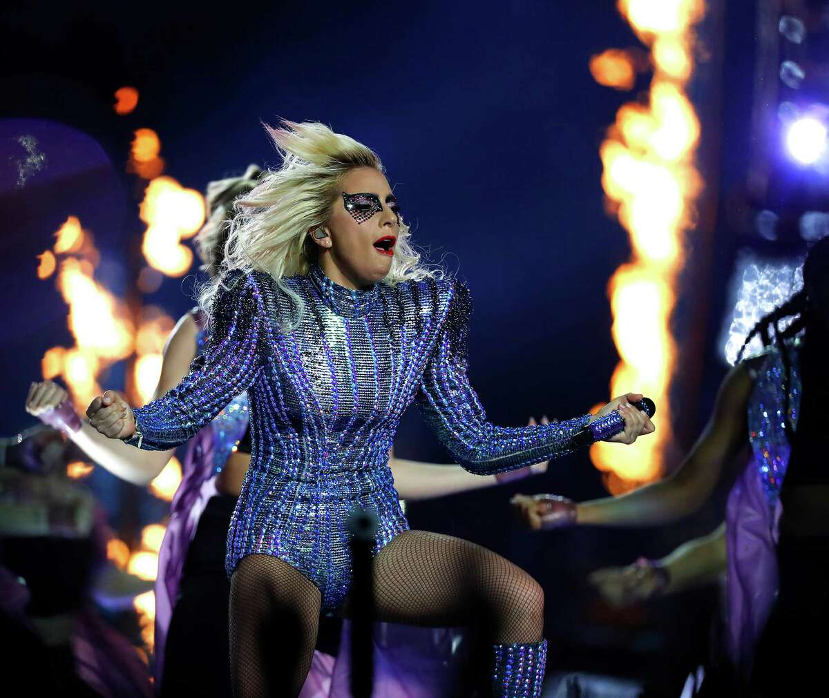 Lady Gagas Drone Friendly Super Bowl 51 Halftime Show Dazzles Fans