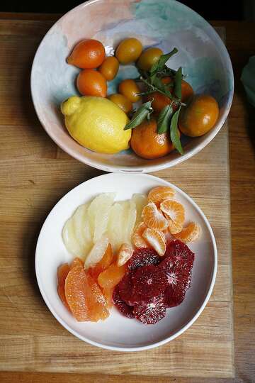 Recipe Pavlova With Lemon Curd Citrus Salad Sfchronicle Com