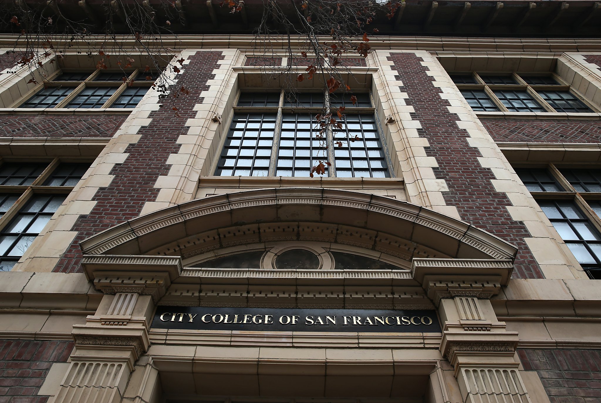 SF reaches deal for free tuition at City College