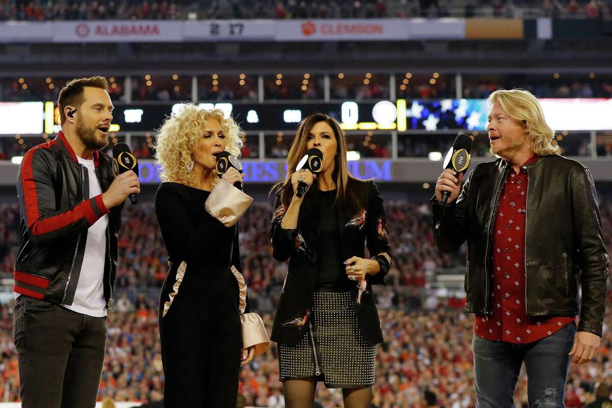 TAMPA, FL - JANUARY 09: Little Big Town performs the national anthem before the 2017 College Football Playoff National Championship Game at Raymond James Stadium on January 9, 2017 in Tampa, Florida. (Photo by Kevin C. Cox/Getty Images)