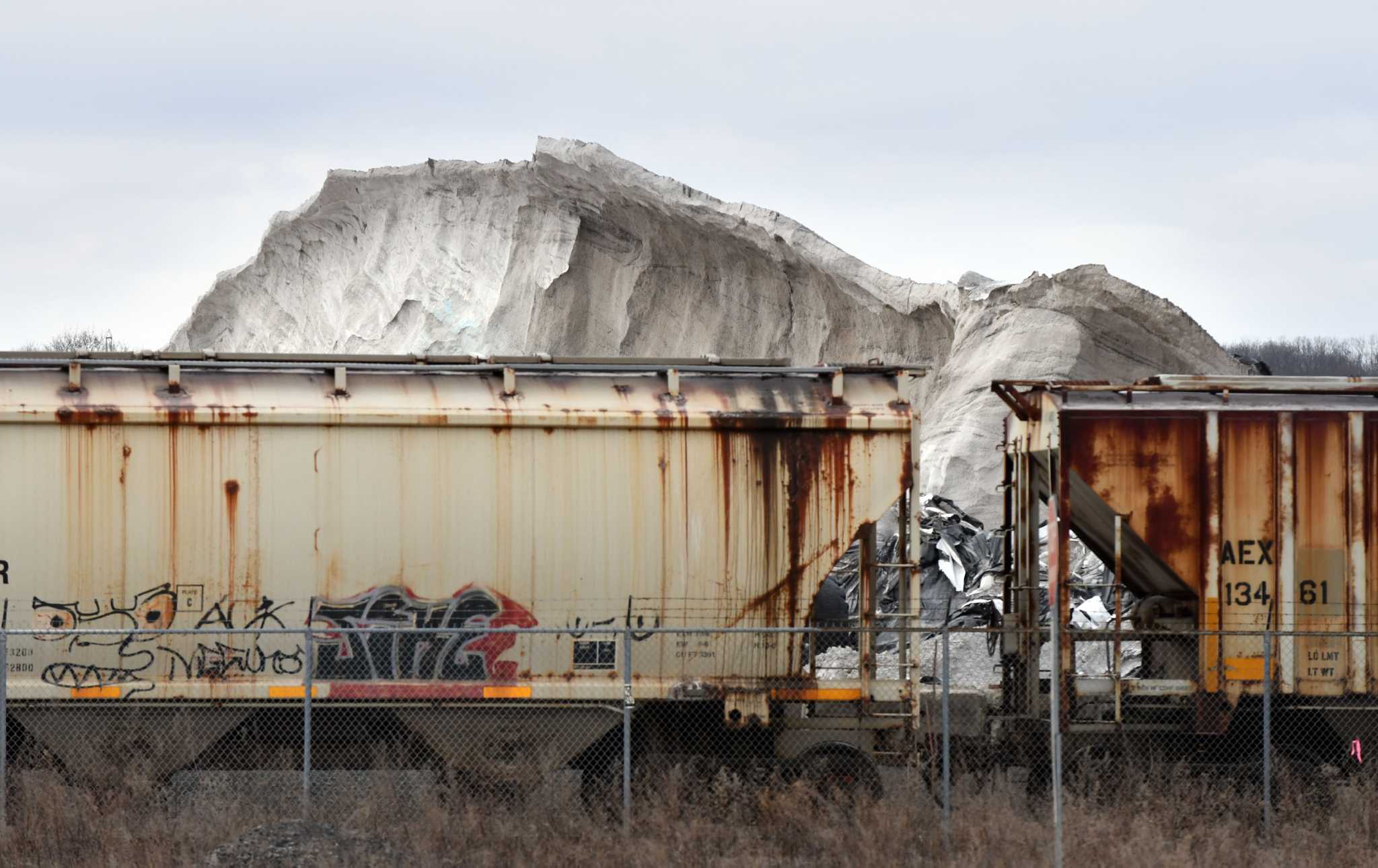 Troy salt pile worries some residents