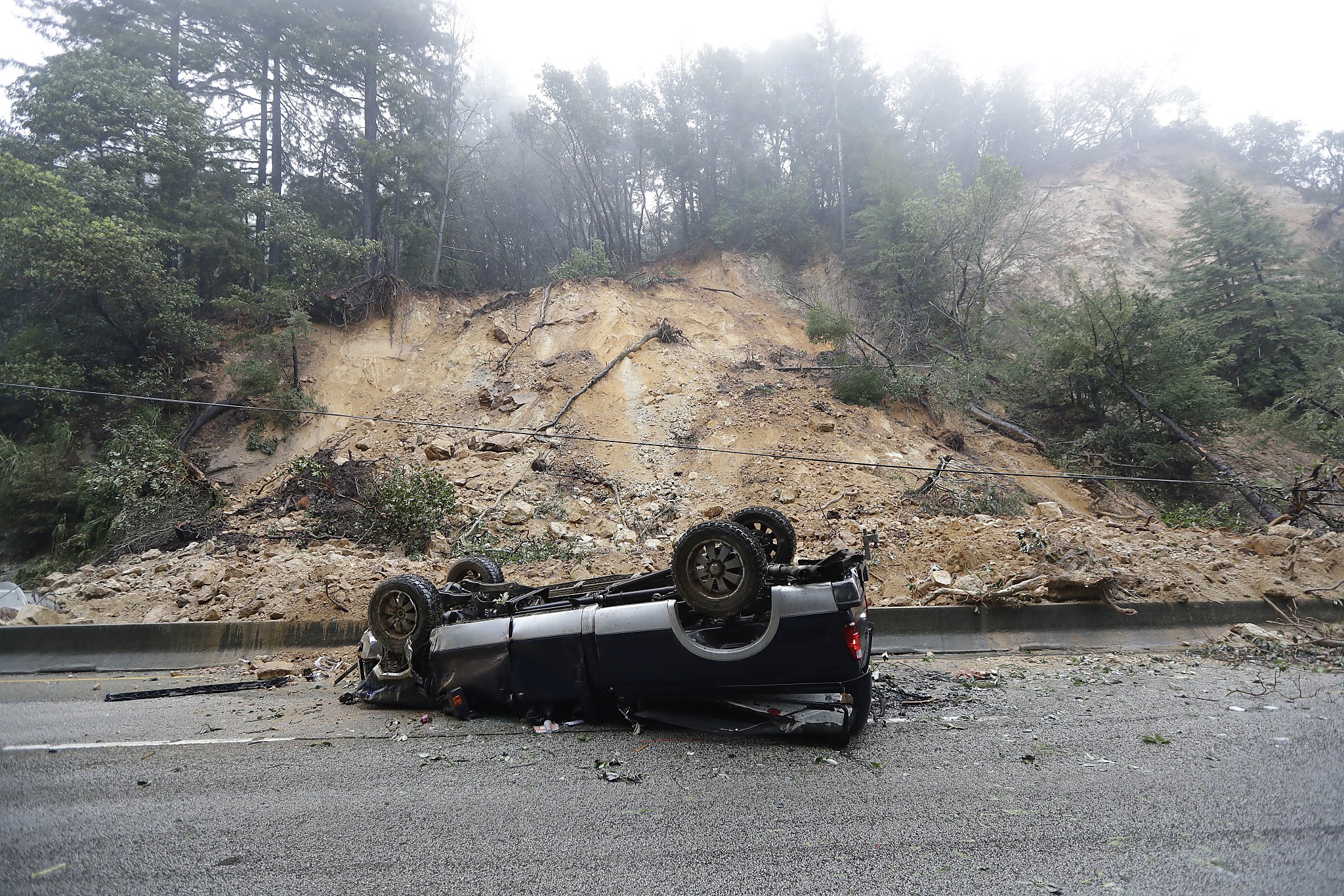 Falling debris shuts down Hwy. 17 in Santa Cruz Mountains again