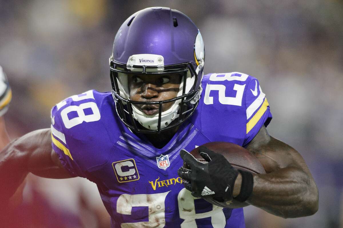 Report Seahawks not interested in Adrian Peterson for now