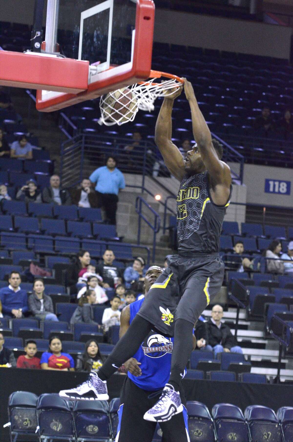 Tavien Rosemond and the Swarm host Kyle Wednesday at 7 p.m. for the third time this season after winning the previous two meetings each by the score of 120-114. Laredo will then play a dangerous Texas Red Wolves roster Thursday at 7.