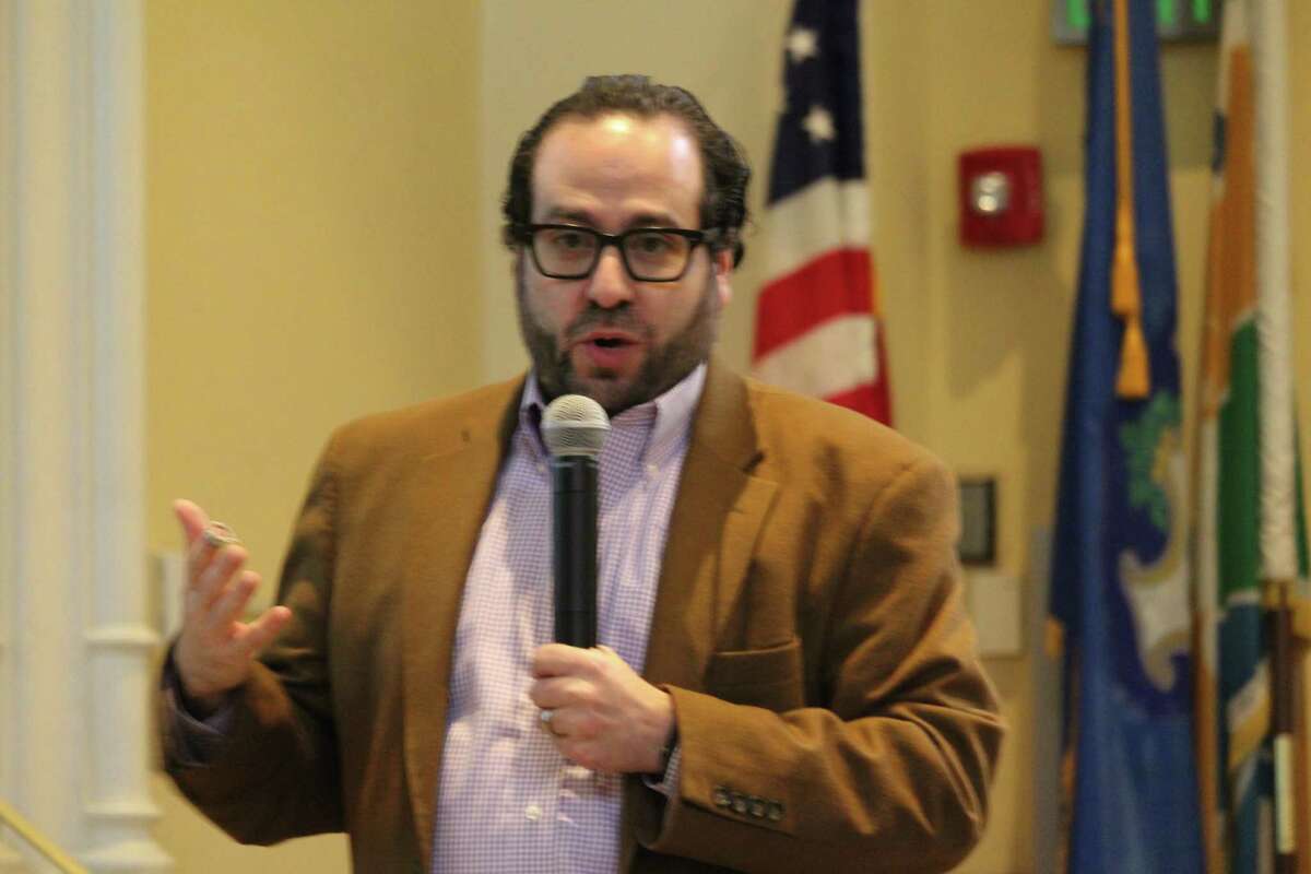 Seth Shapiro, principal of Barton Partners and lead for the Saugatuck Center project, outlines his plans for Transit Oriented Development on Feb. 3, 2017 in Westport Town Hall.