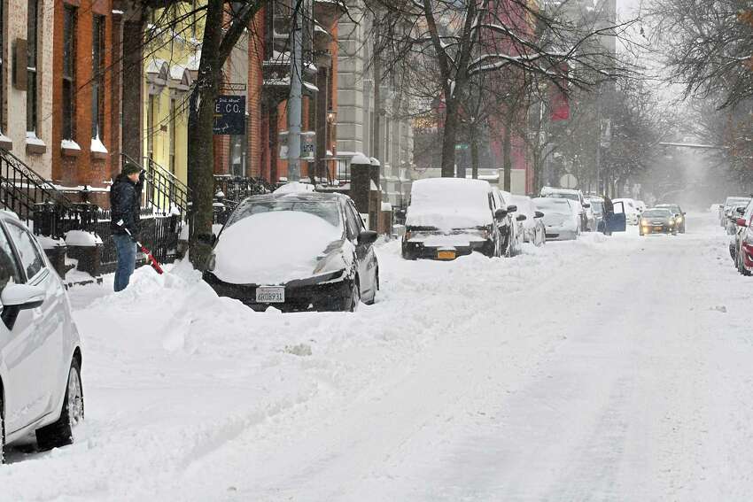 Snow emergency declared in Albany