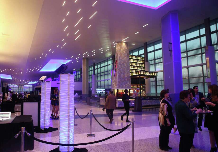 United, IAH show off new Terminal C North Houston Chronicle