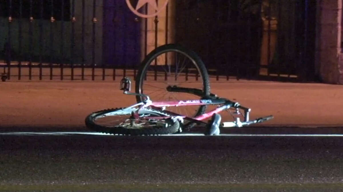 Police Ask Help Finding Driver Who Hit Bicyclist In North Houston