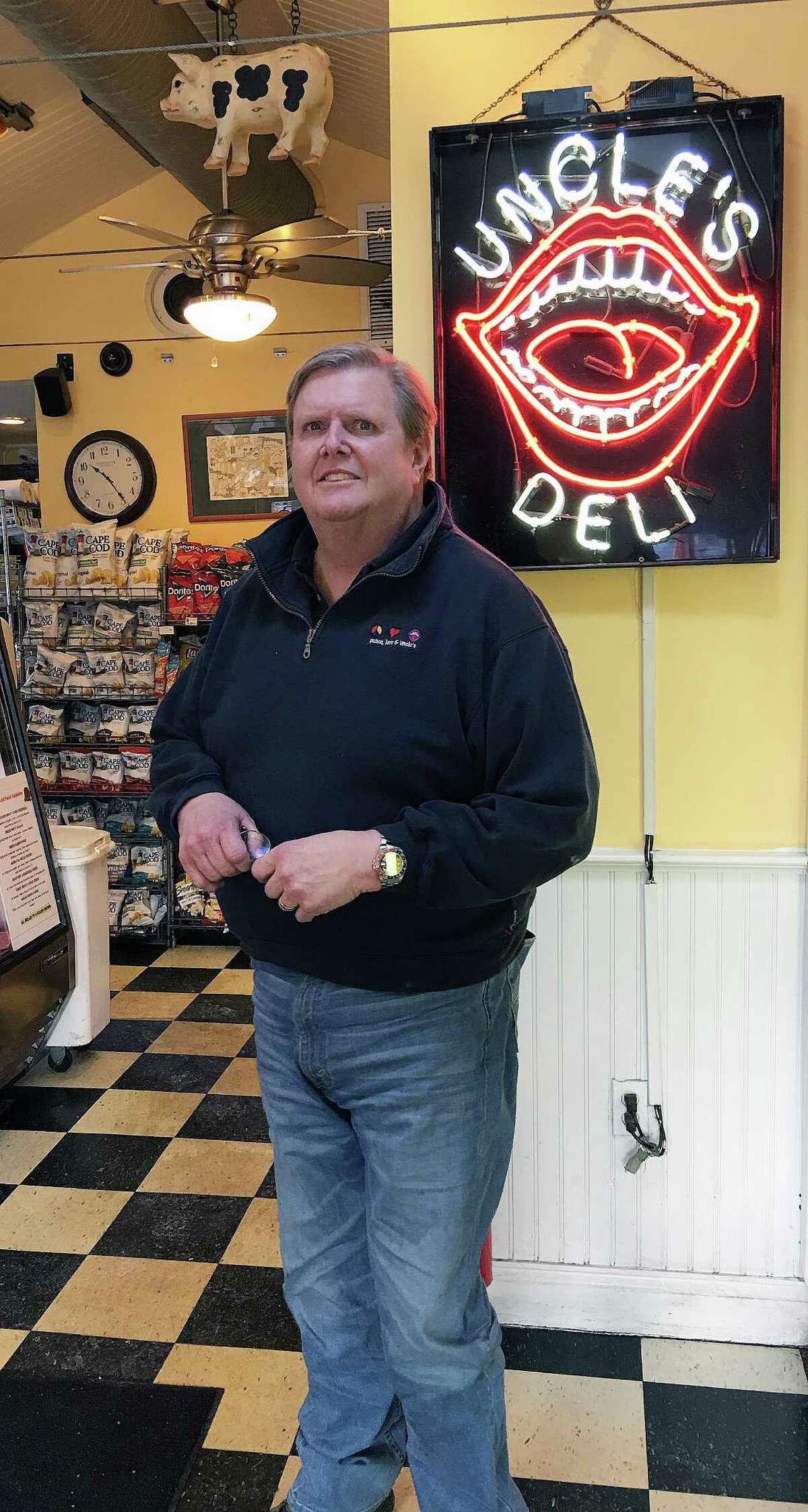 Uncle’s Deli celebrates 30 years