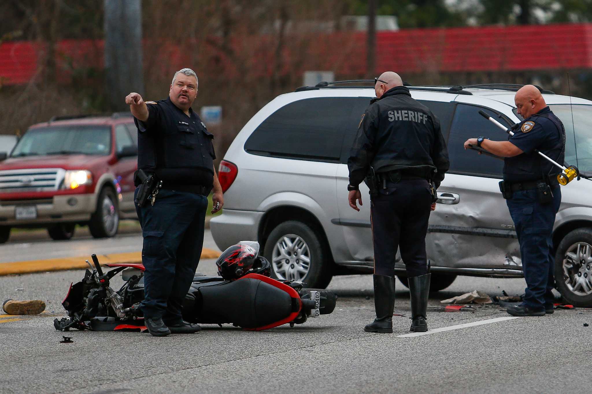 Motorcyclist killed in crash that shuts down FM 1960 - Houston Chronicle