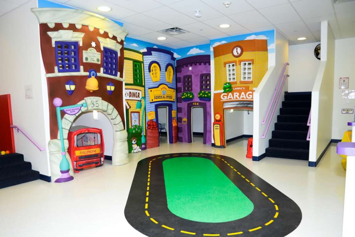 Playbased child learning center franchise plans Houston boom