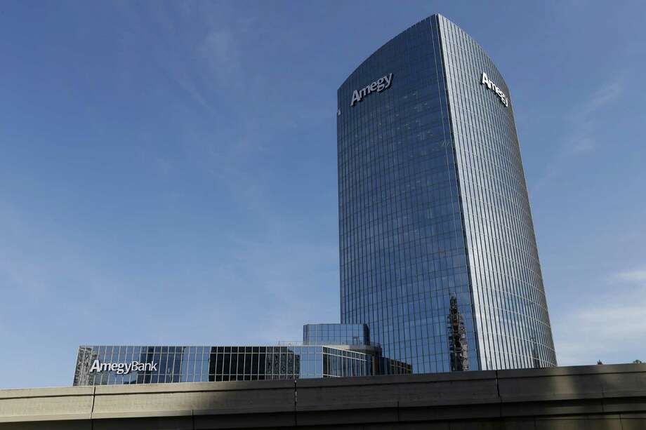 Amegy Bank opens eyecatching tower Houston Chronicle