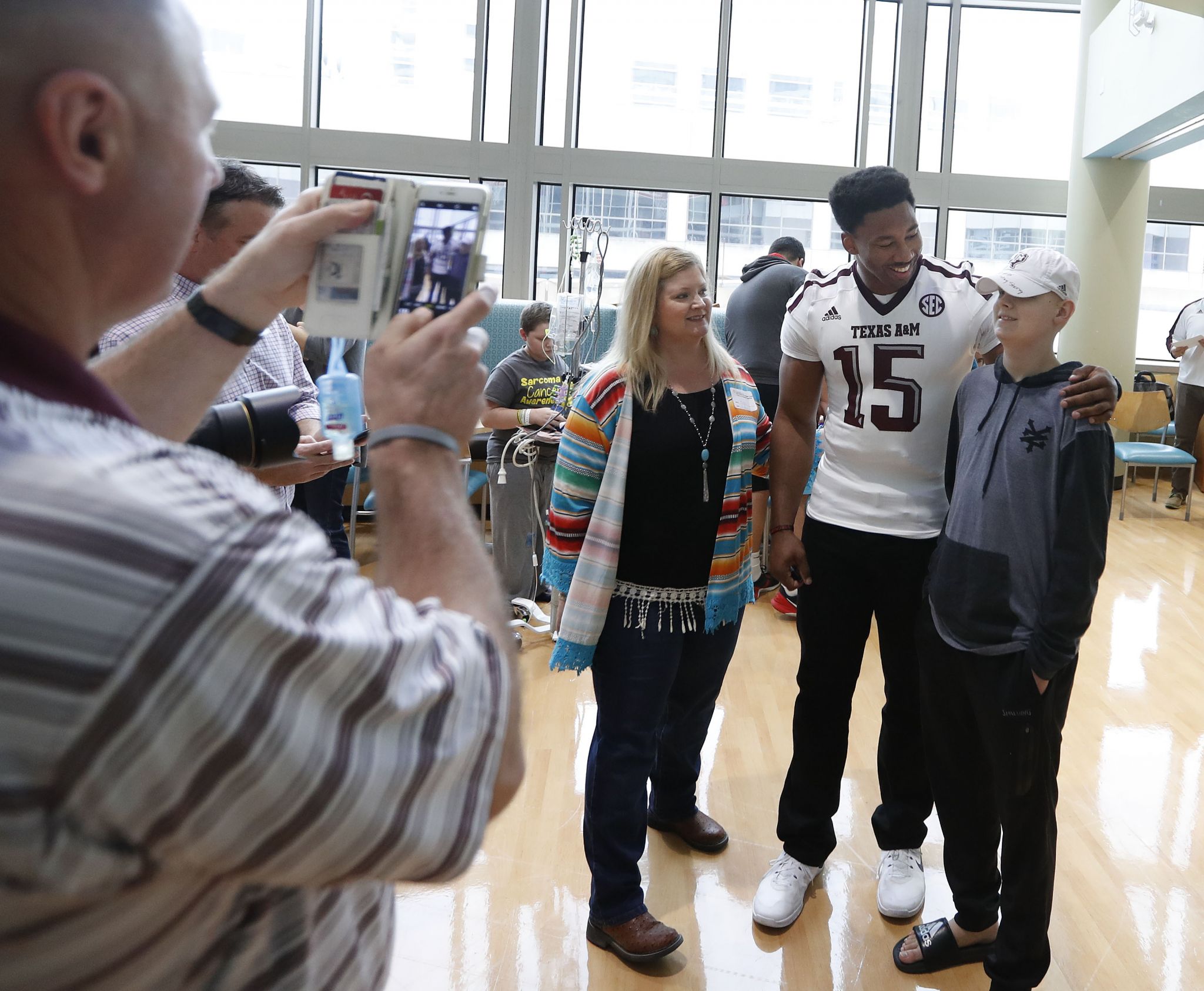 Texas A&M's Myles Garrett says he won't attend NFL Draft