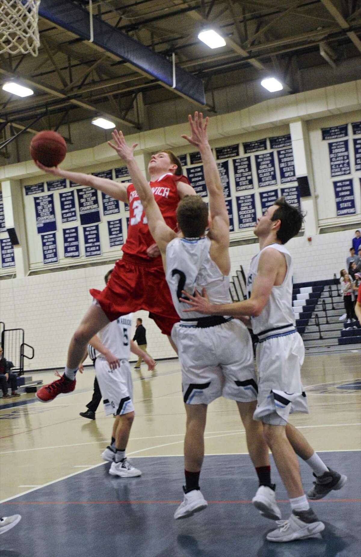 Wilton gets defensive in win over Greenwich