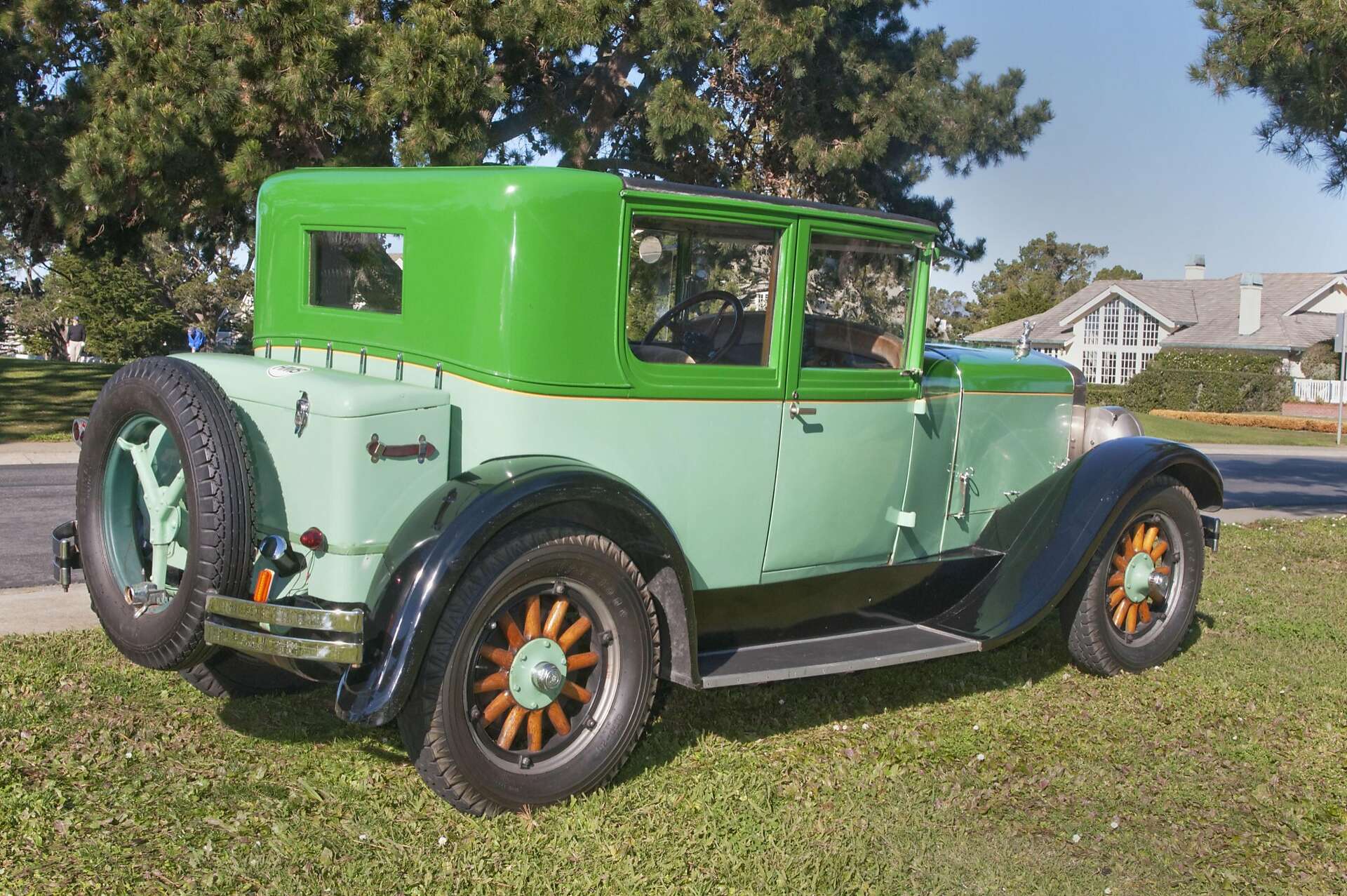 1928 Franklin Victoria brings class to the road