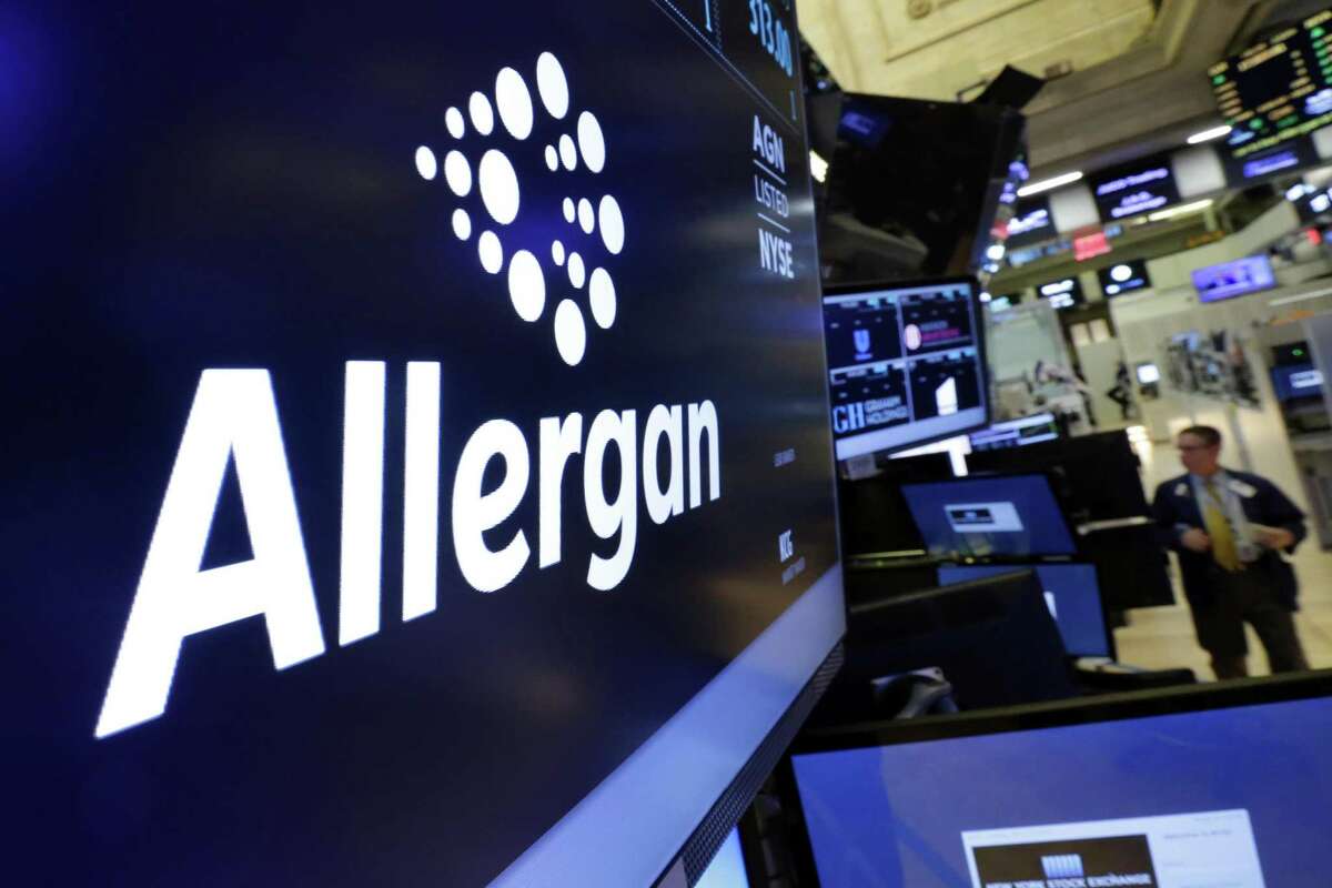 Botox maker Allergan is spending about $2.48 billion to buy Zeltiq Aesthetics and its CoolSculpting system for reducing fat.