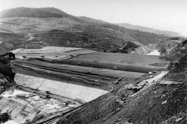 Oroville Dam: A look back at massive structure’s construction ...