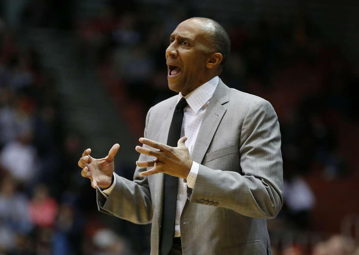 Johnny Dawkins’ Central Florida team trying to finish strong