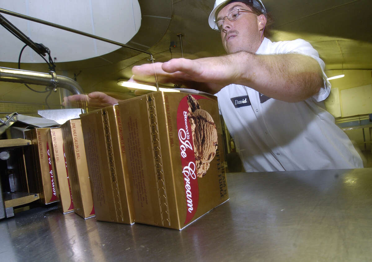 Stewart's offers 50cent Valentine's Day ice cream