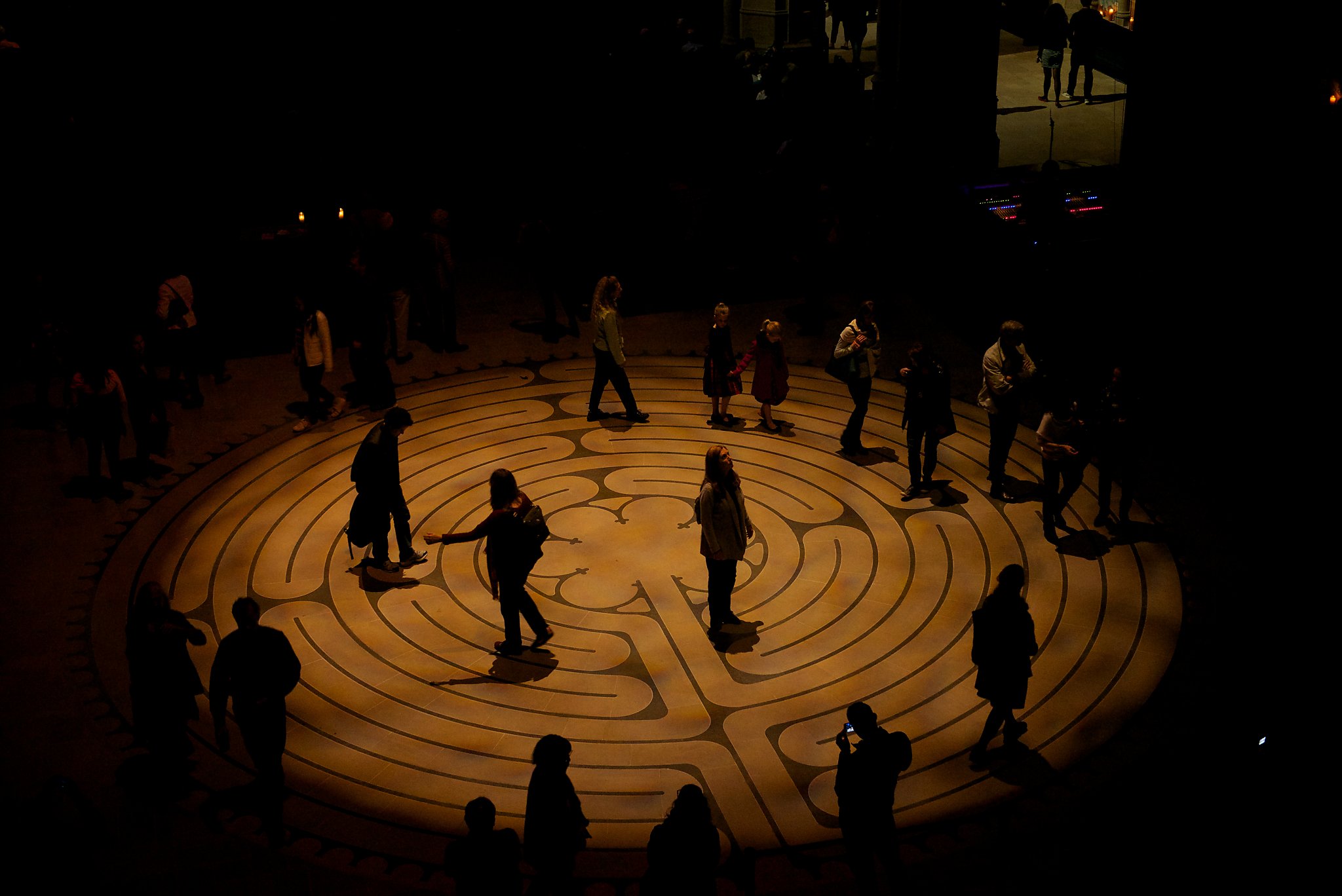 A walk with queen of the labyrinth