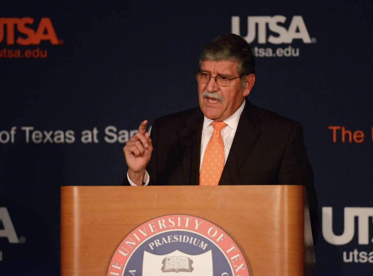 Ricardo Romo had said that he wanted to go out as UTSA’s first Latino president on a high note.