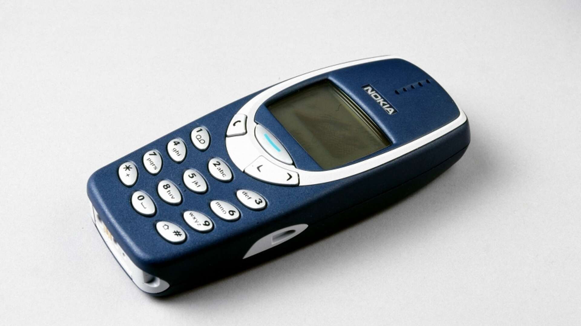Miss Playing Snake? The Nokia 3310 Is Back.