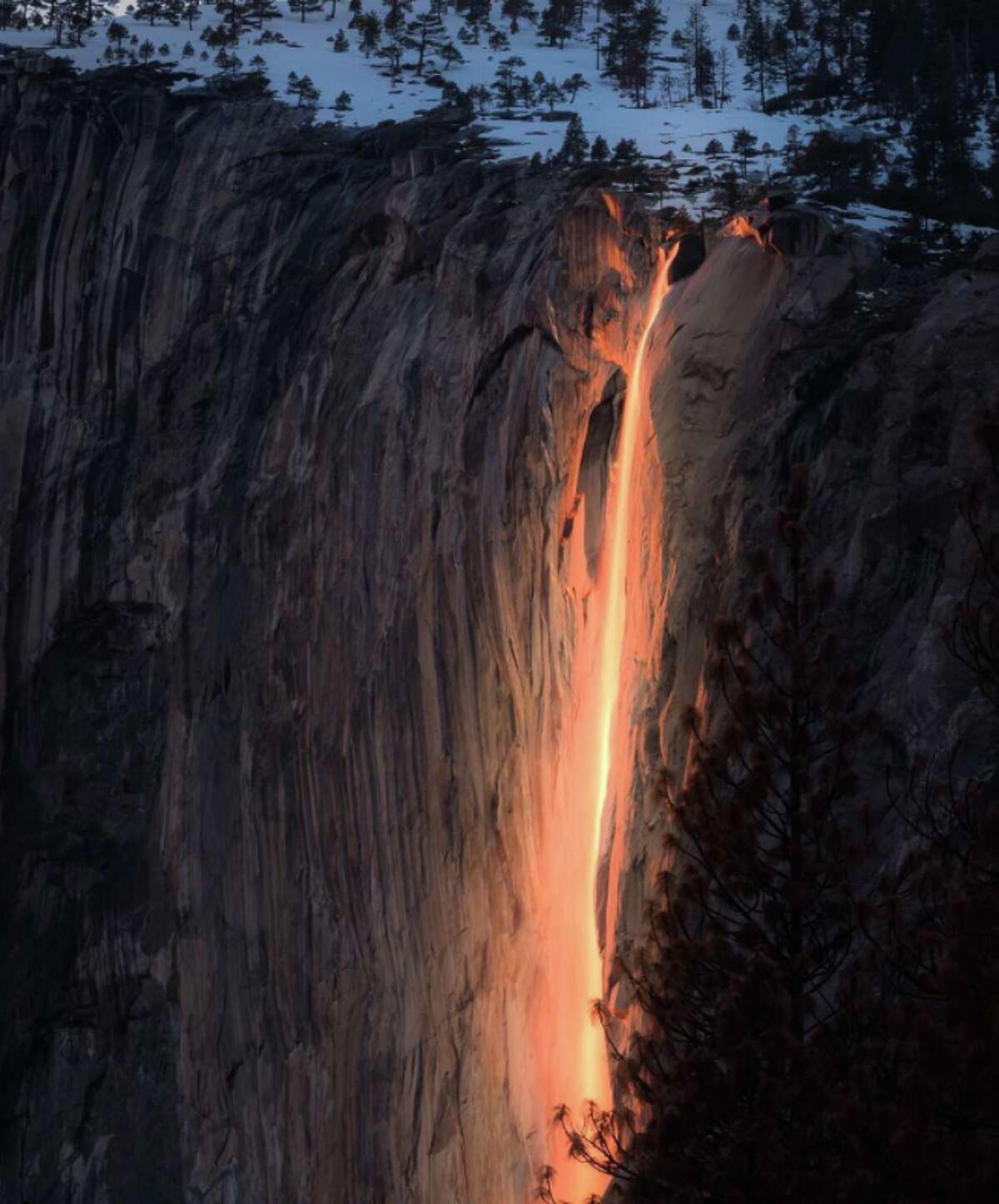 With only a trickle of water, Yosemite's 'firefall' still puts on show