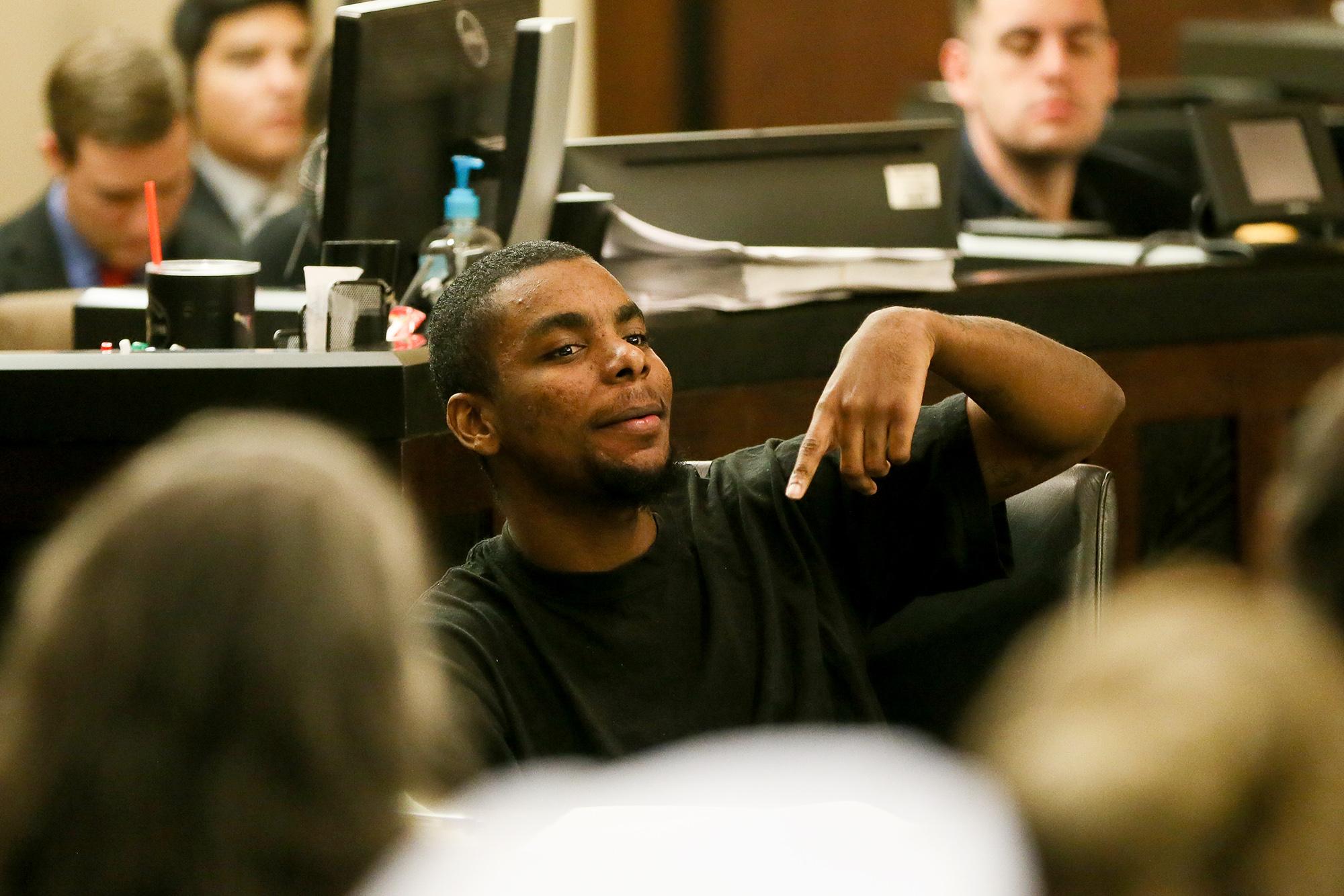 San Antonio man accused of attempted capital murder representing self