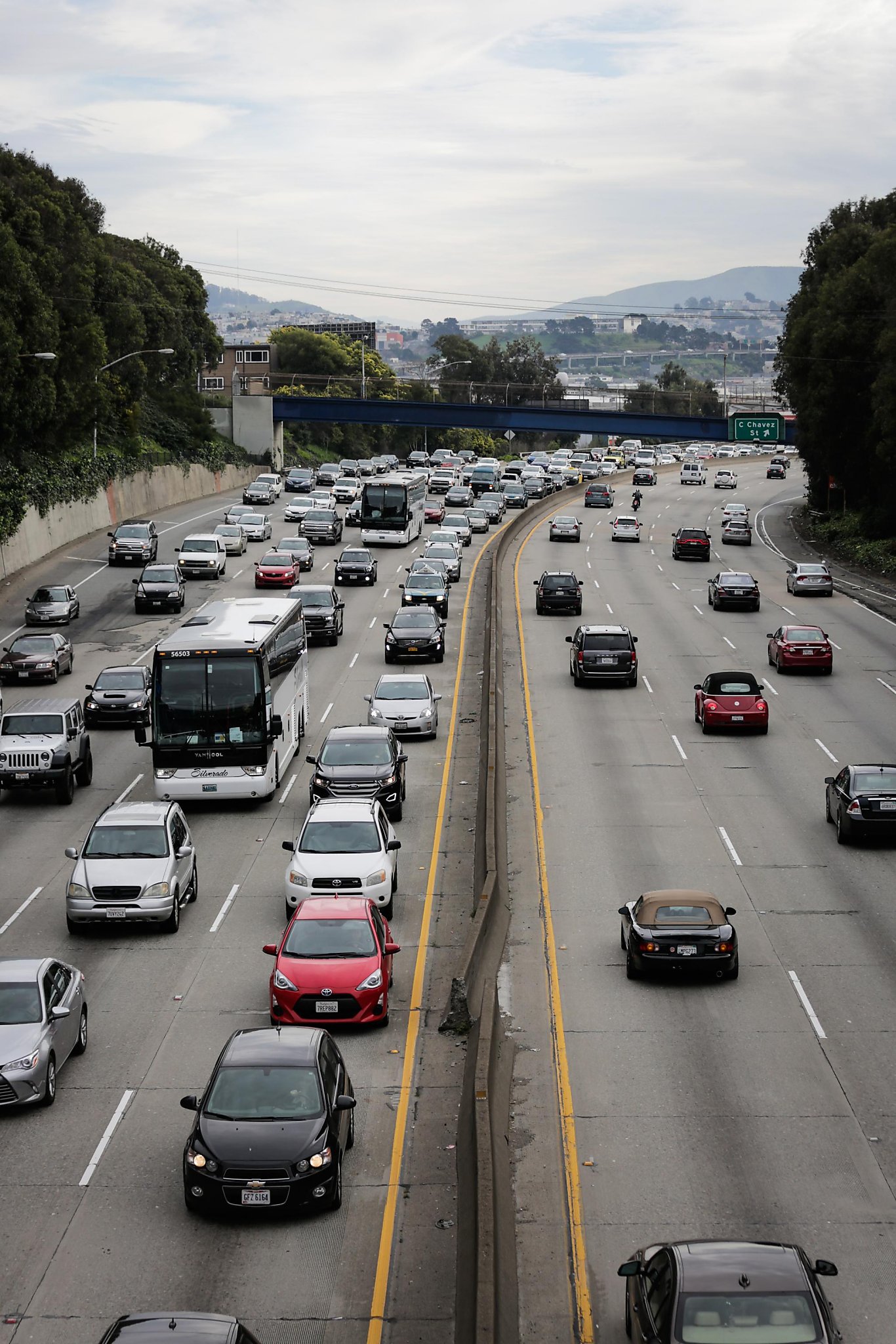 Gov. Brown signs bill OKing $52 billion tax to fix state roads