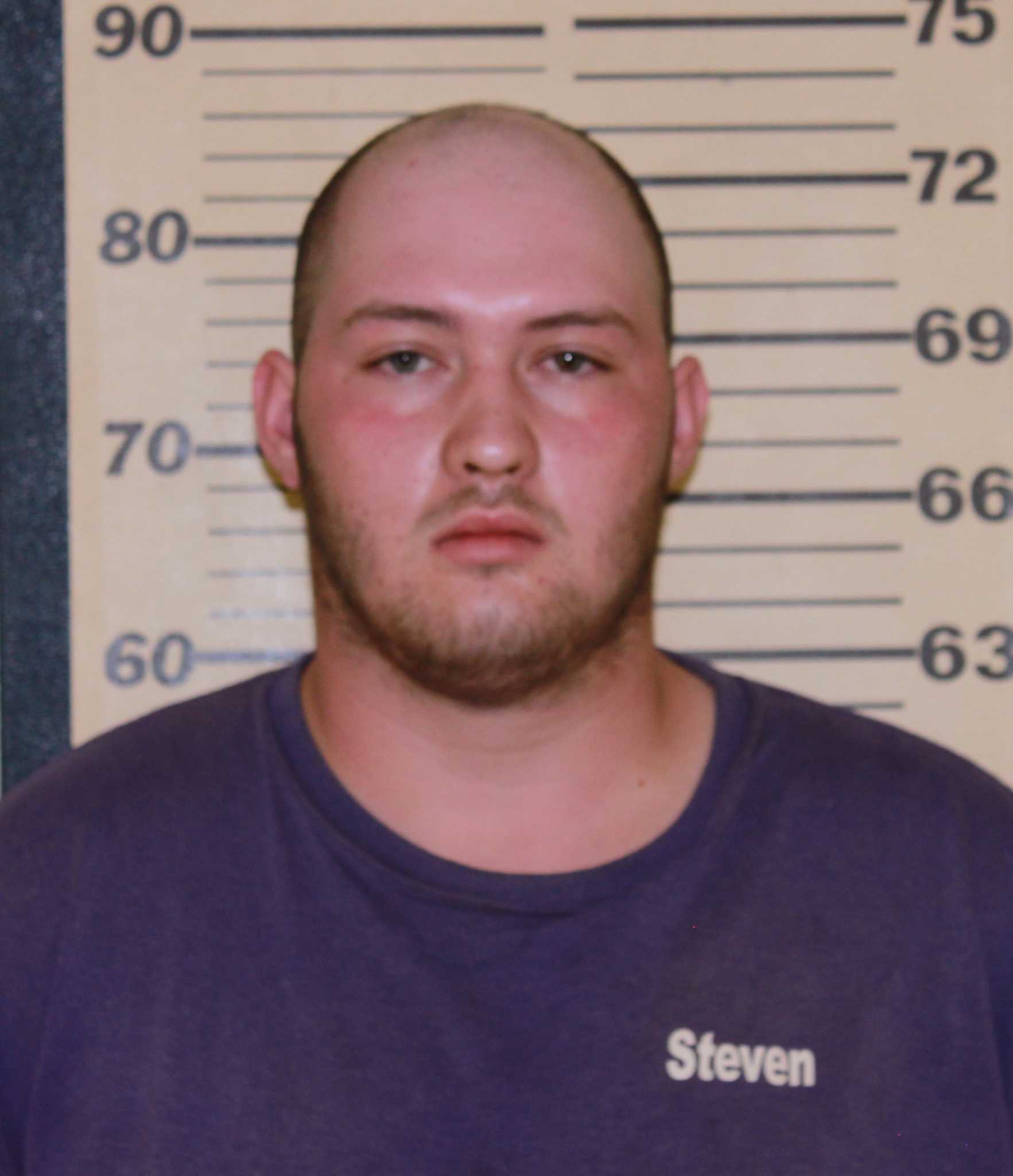 Cleveland police arrest man for allegedly burglarizing vehicles at car ...