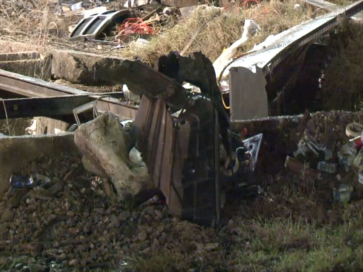 Bystander saves three men from fiery crash in Houston's Fifth Ward