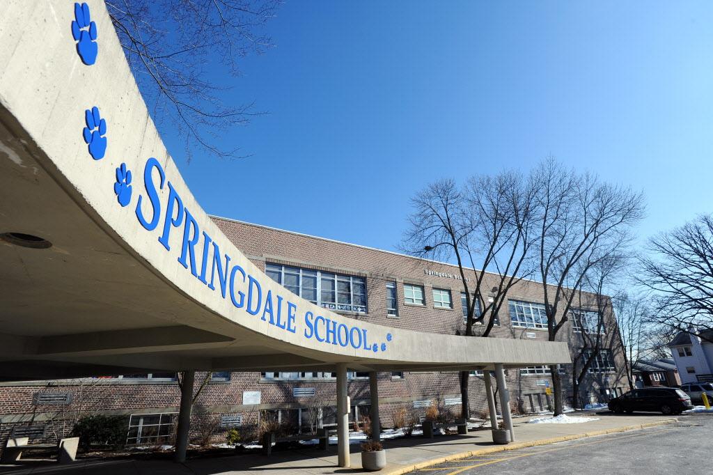 Stamford school board OKs outsourcing 2 classes over union protest
