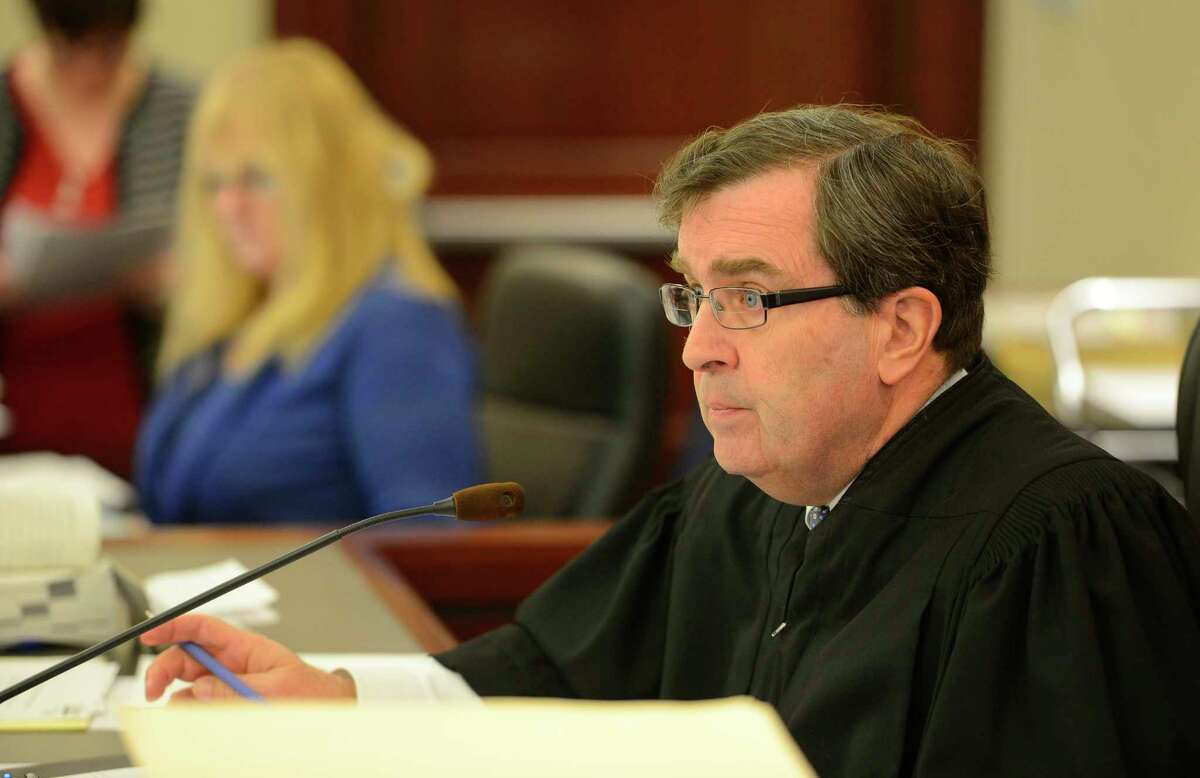 Justice Thomas Breslin, judge in Albany for 30 years, to