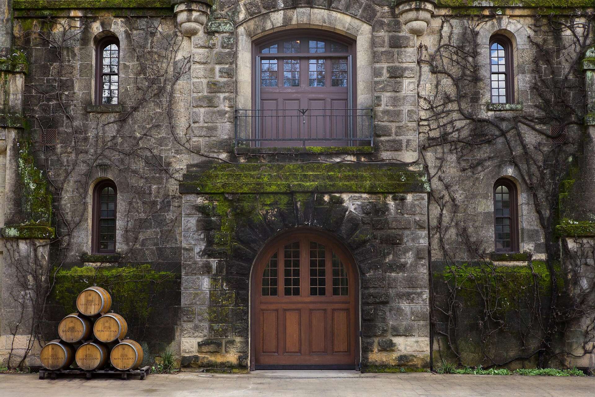 Chateau Montelena: an epic tourist favorite in Calistoga