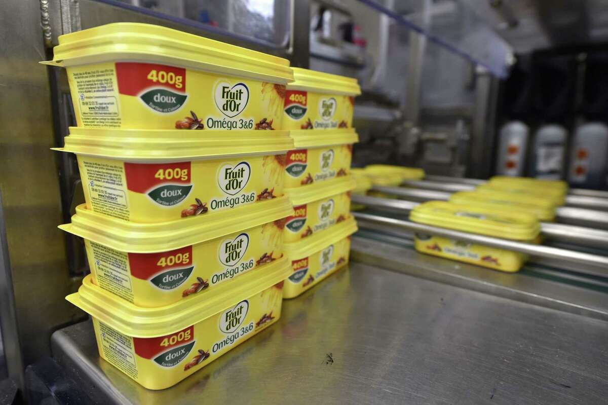 Margarines sit on the packaging line at the Unilever’s factory in Rotterdam. Unilever says Kraft Heinz’s offer “fundamentally undervalues” the company, and that it saw “no merit, either financial or strategic” for the deal. It said it saw no basis for further discussions.