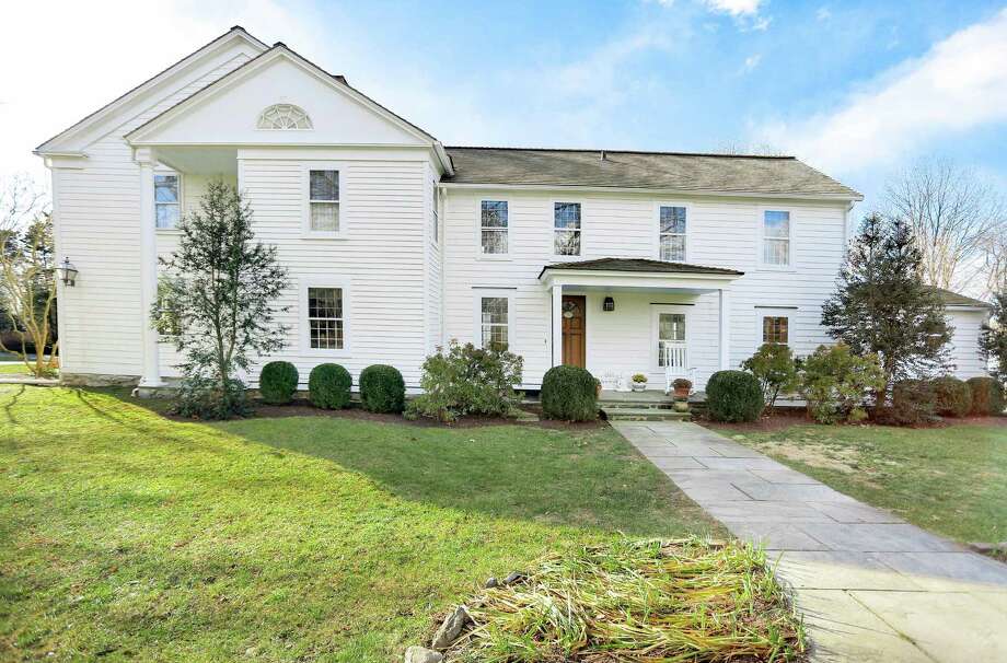 On the Market Eliphalet Hull House, built in 1763, looking for a new