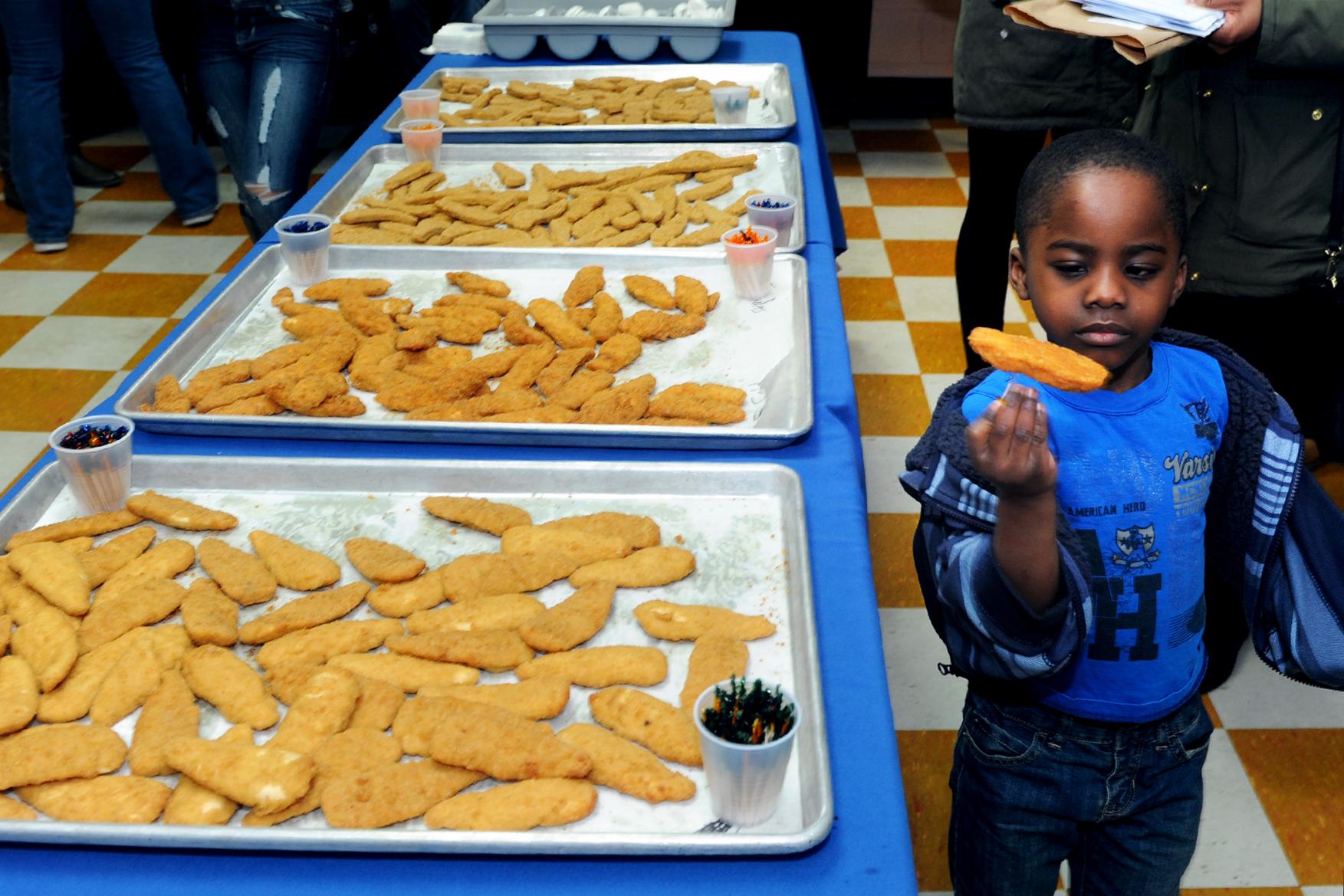 Tasting their way to a better school lunch